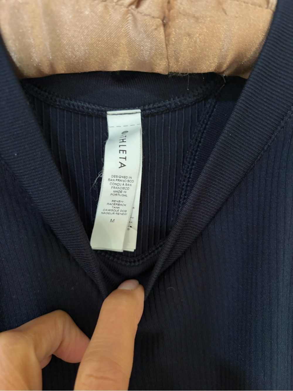 Athleta Renew seamless racerback tank navy size m - Picture 3 of 3